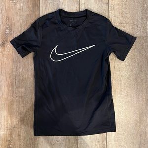 Nike Short-Sleeve Kids Dri-Fit Size M (10/12)